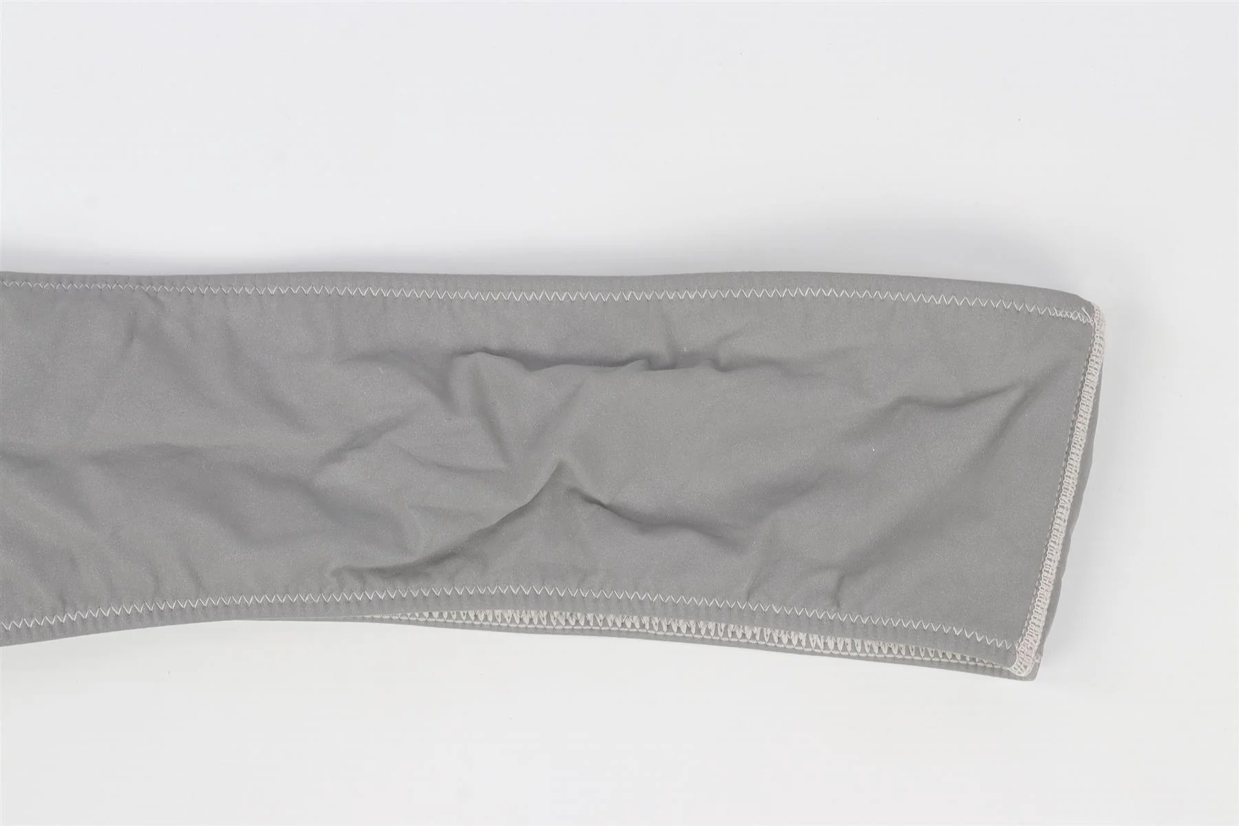 TRIANGLE GREY BIKINI MEDIUM - Image 3