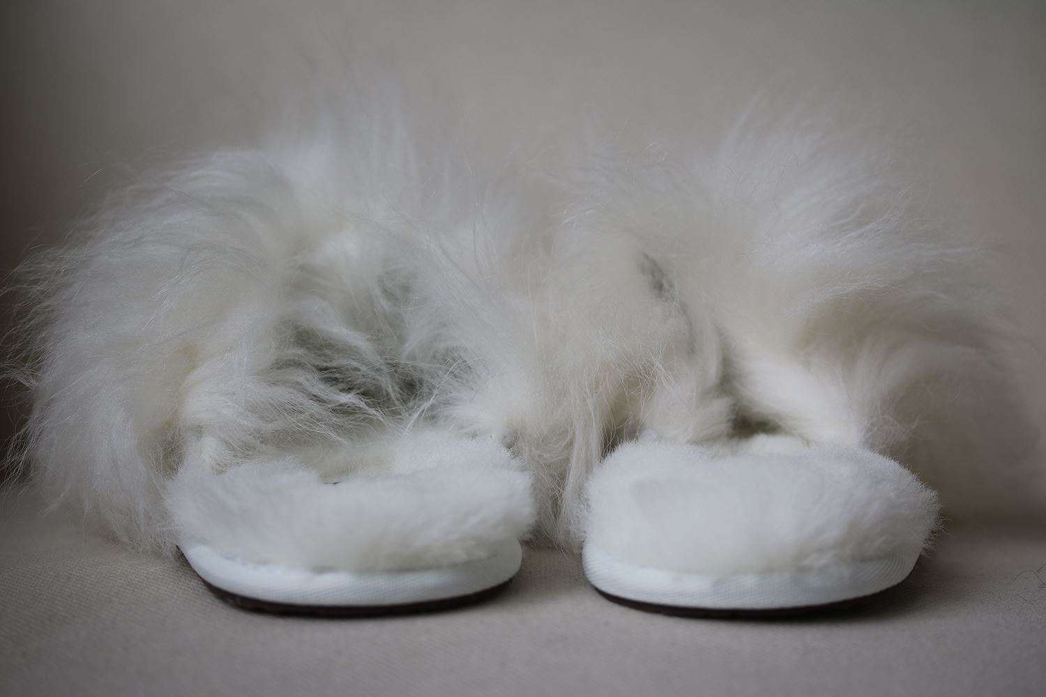 UGG AUSTRALIA FLUFF MOMMA SHEARLING SLIPPERS EU 38 UK 5.5 US 7 - Image 4