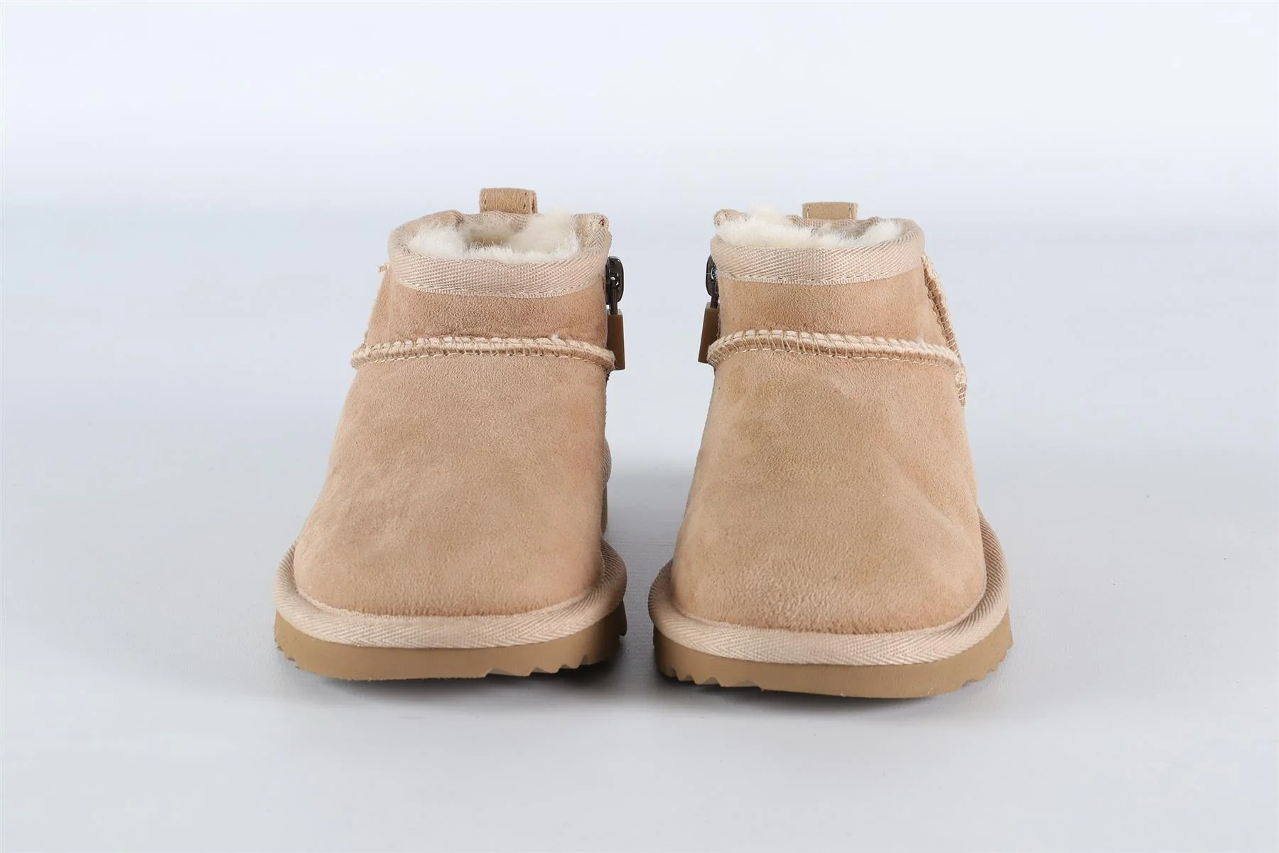 UGG BEIGE KIDS GIRLS BOOTS EU 28.5 UK 10 US 11 - Image 3