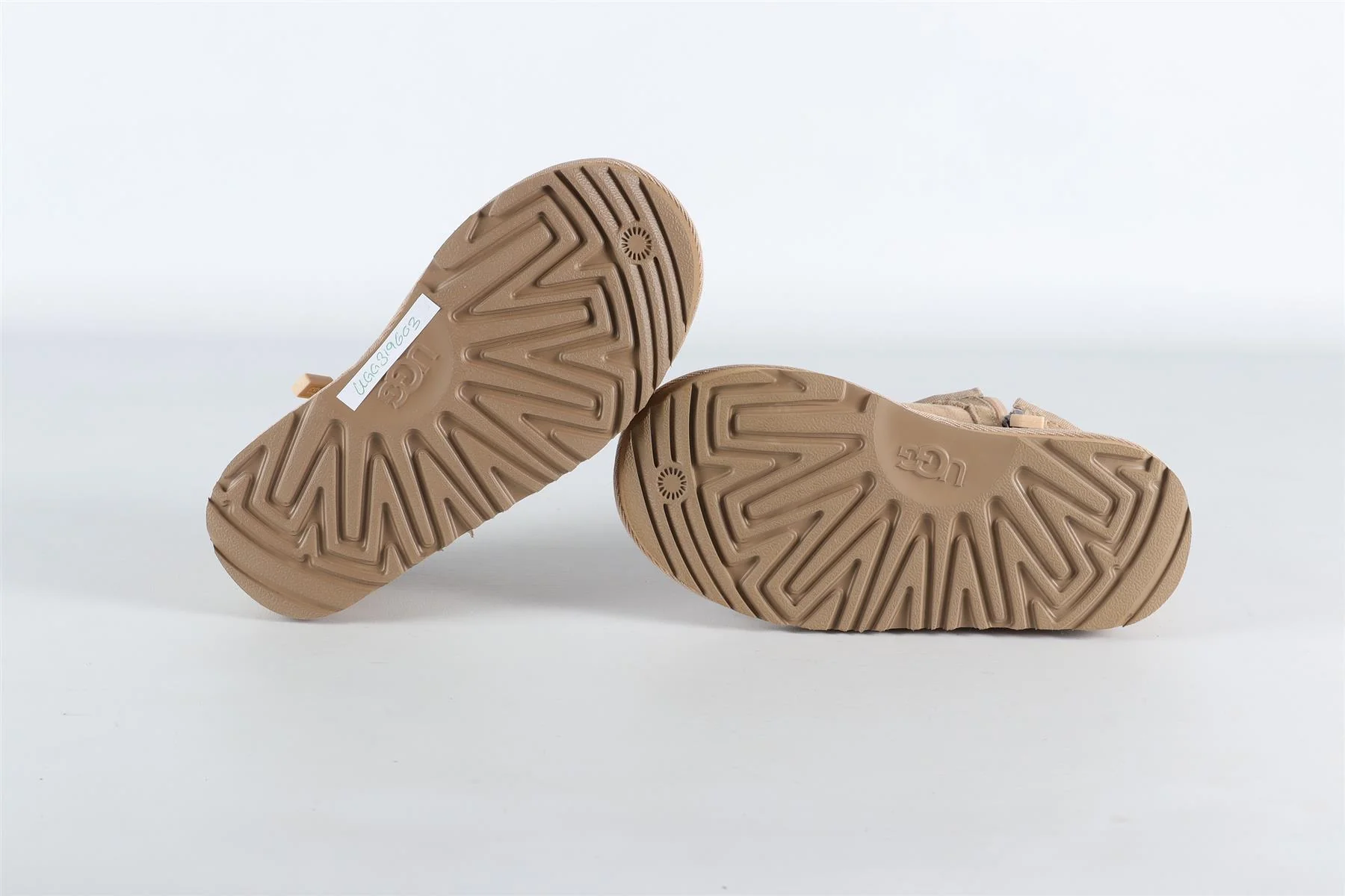UGG BEIGE KIDS GIRLS BOOTS EU 28.5 UK 10 US 11 - Image 6