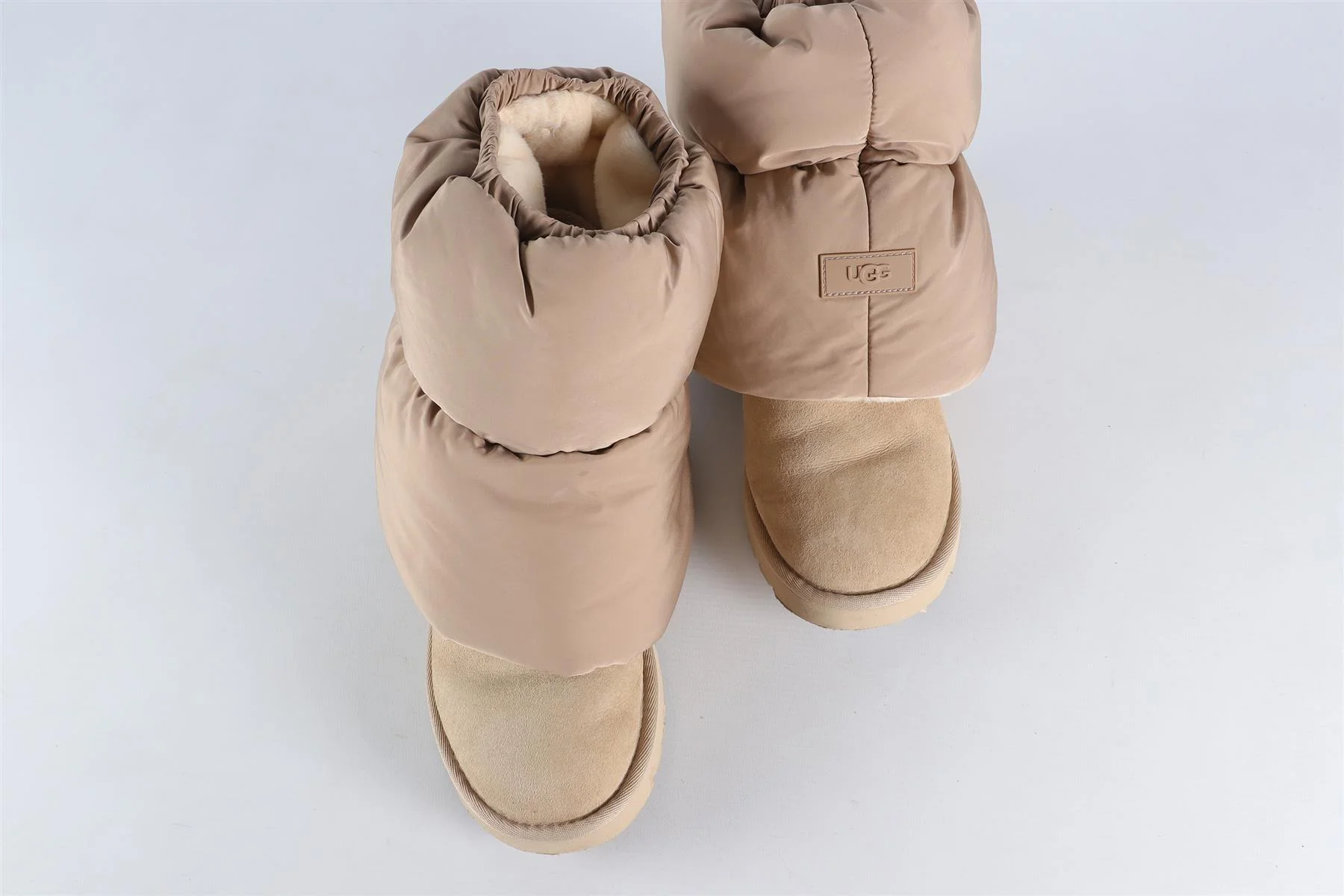 UGG BEIGE KIDS GIRLS BOOTS EU 37 UK 4 US 5 - Image 4