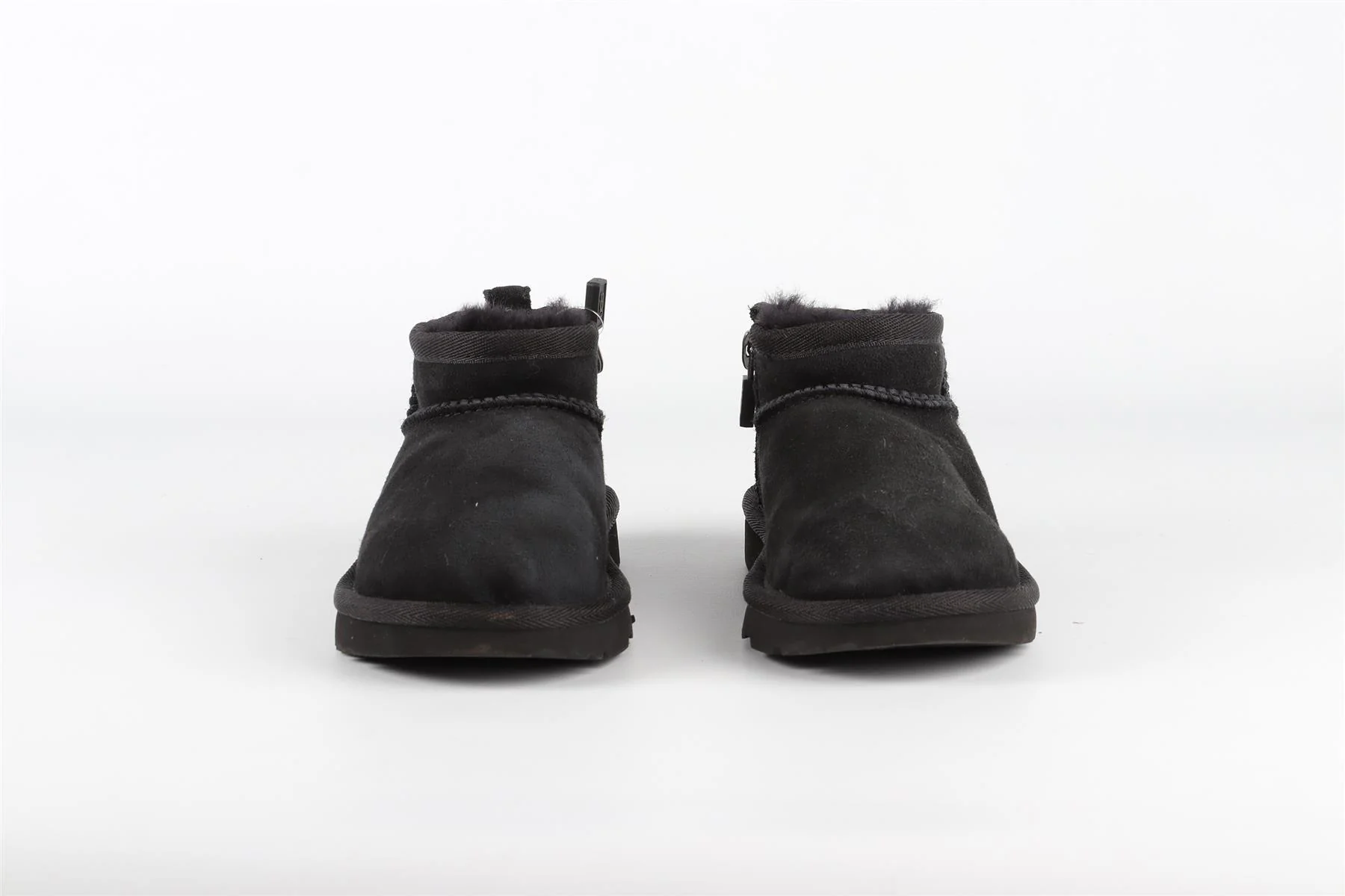UGG BLACK GIRLS BOOTS UK 9 EU 27.5 US 10 - Image 3