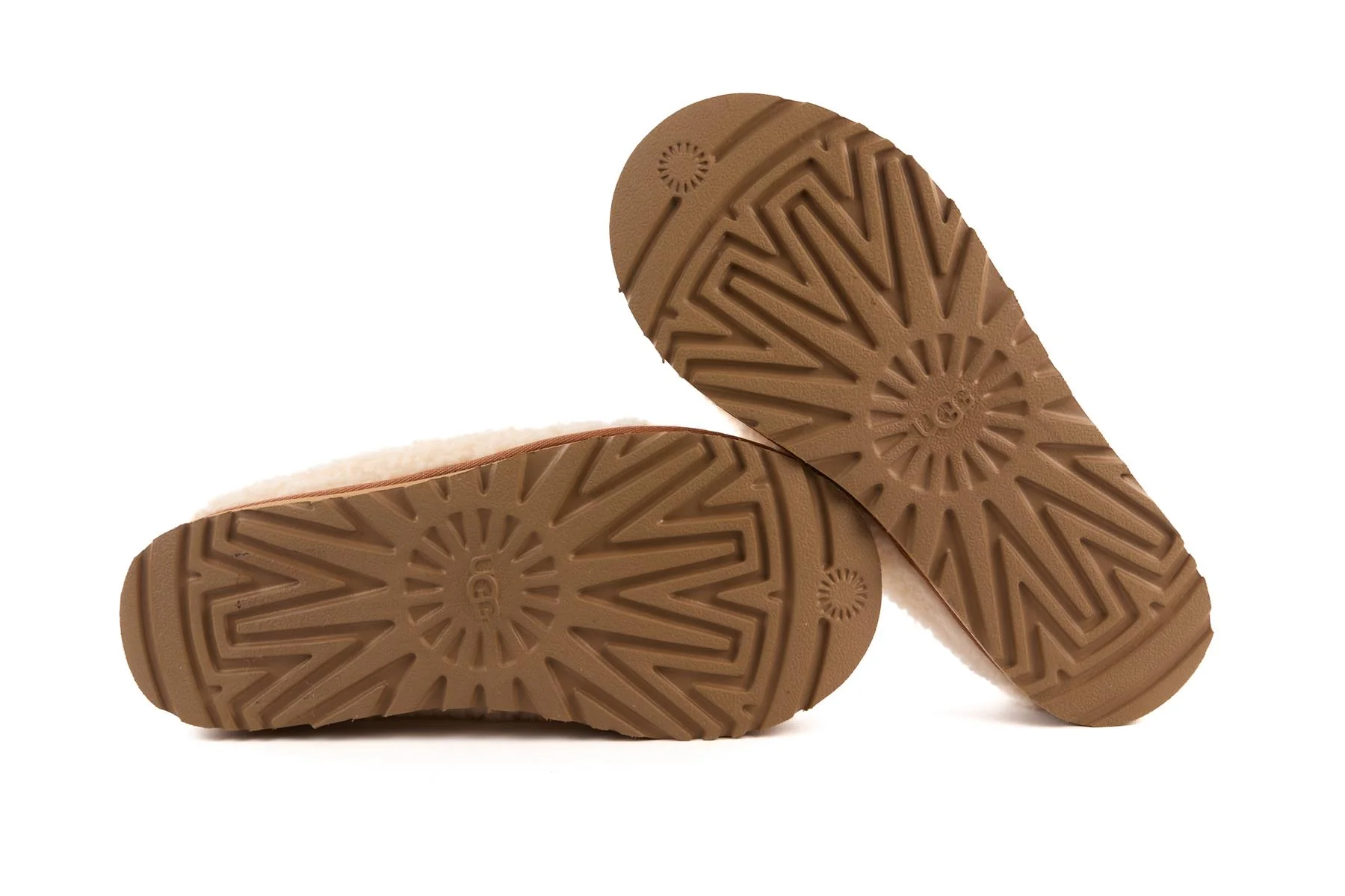 UGG CREAM SLIPPERS UK 6 EU 39 US 8 - Image 6