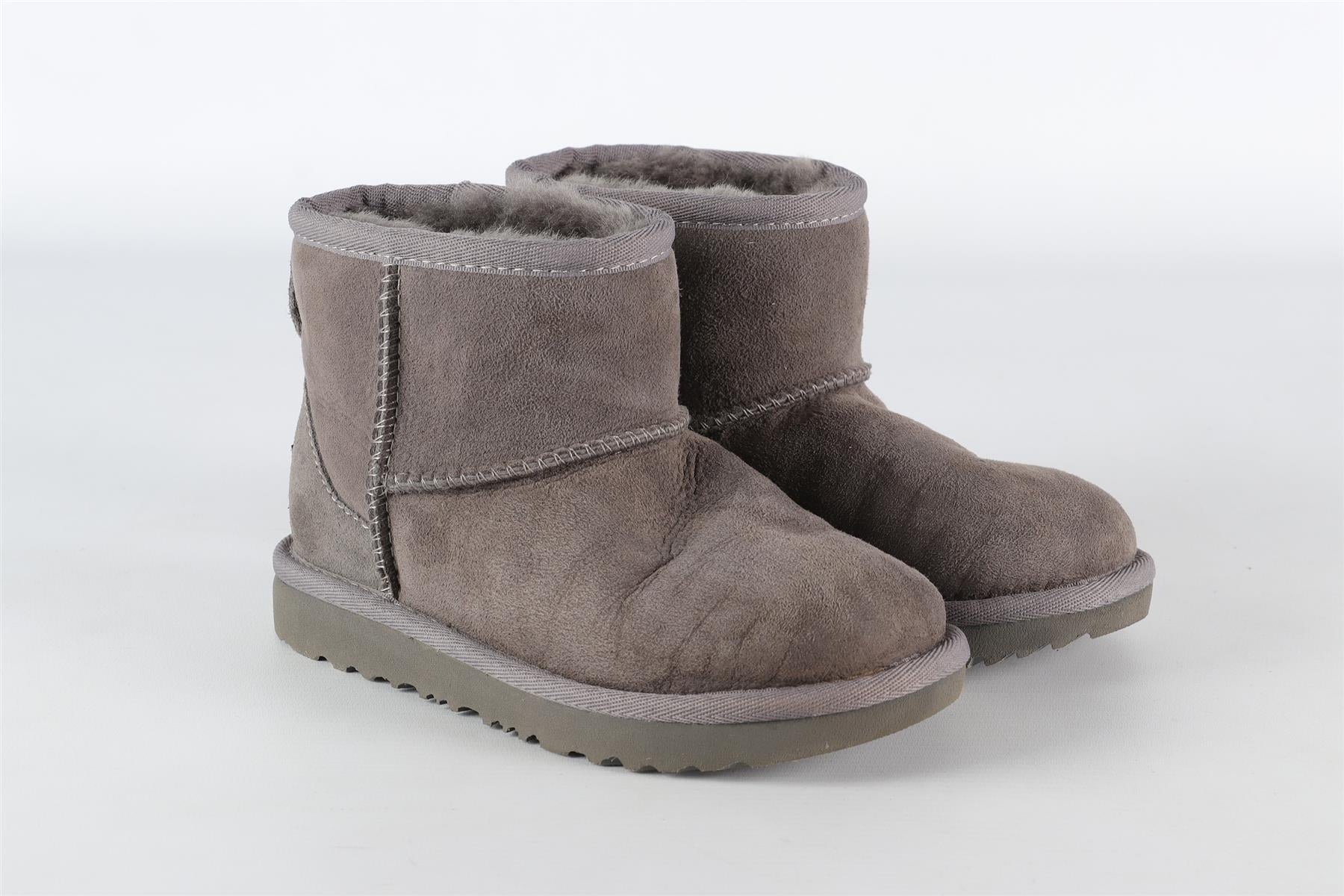 UGG GREY KIDS GIRLS BOOTS EU 28.5 UK 10 US 11 - Image 2