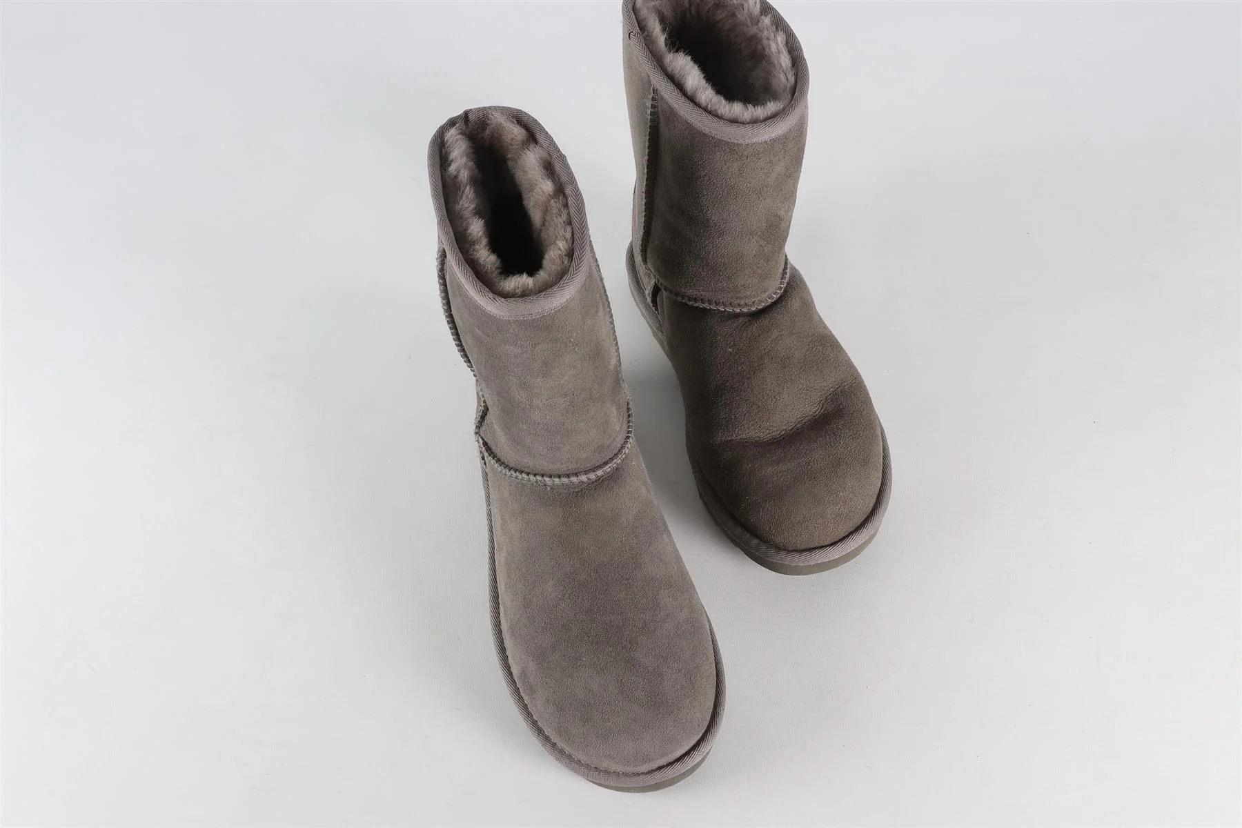 UGG GREY KIDS GIRLS BOOTS EU 37 UK 4 US 6 - Image 4