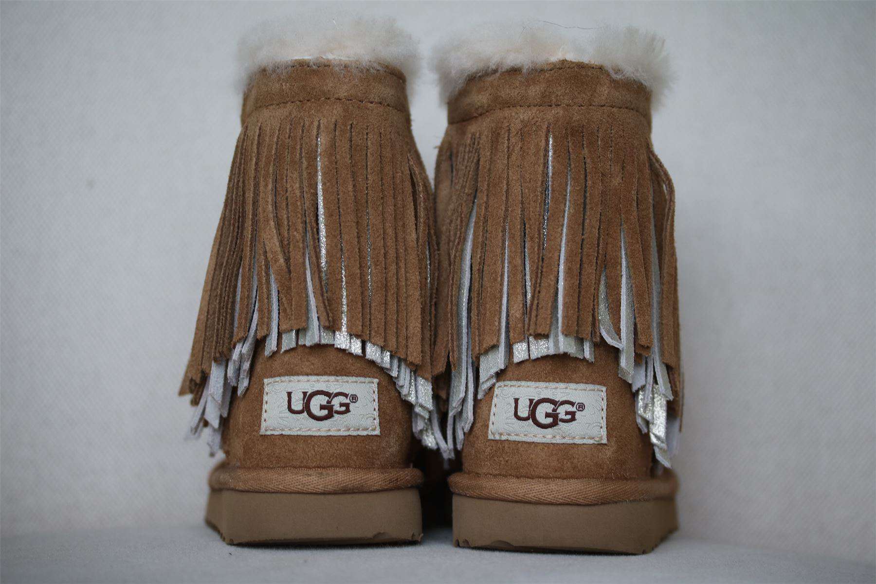 UGG KIDS CLASSIC CHESTNUT FRINGE SHEEPSKIN BOOTS EU 25 UK 8 - Image 3