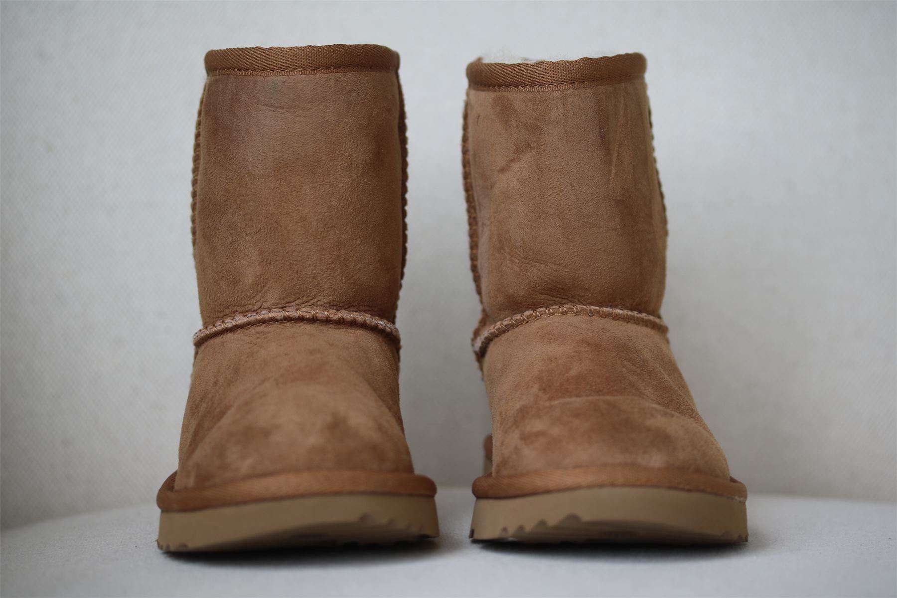 UGG KIDS CLASSIC II SHORT CHESTNUT BROWN BOOTS EU 26 UK 8 - Image 2