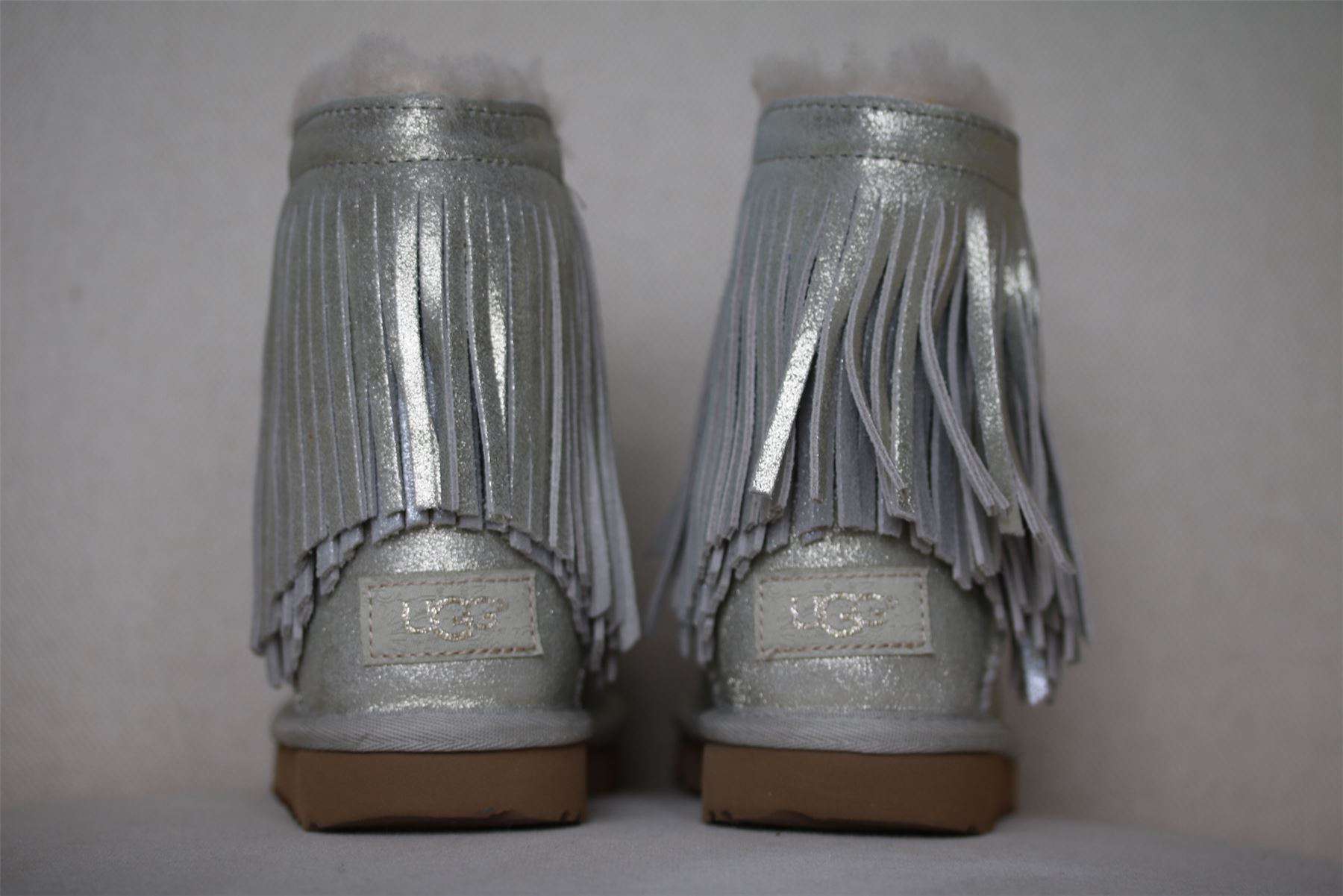 UGG KIDS CLASSIC METALLIC GOLD FRINGE SHEEPSKIN BOOTS EU 25 UK 8 - Image 3