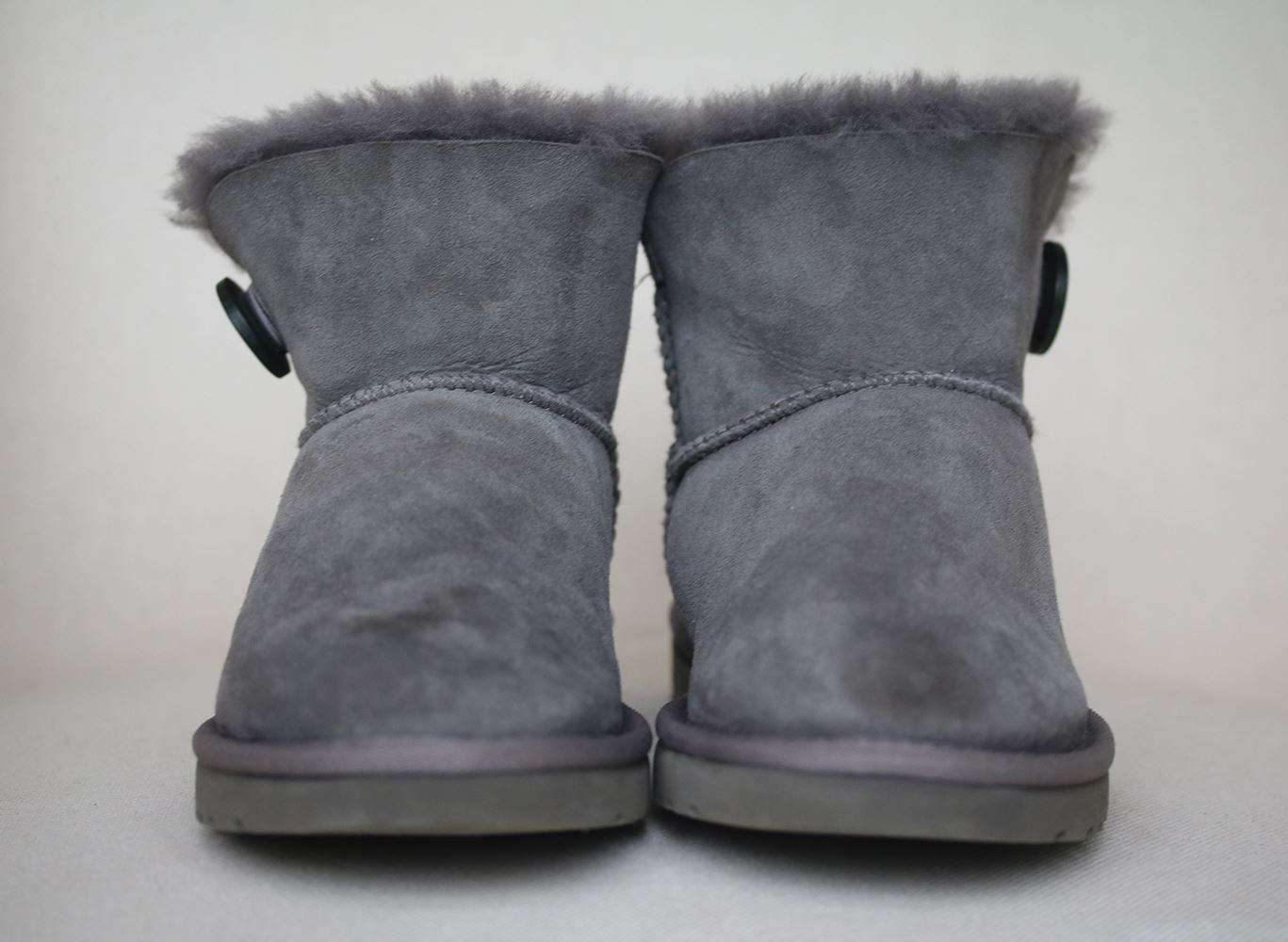 UGG MINI BAILEY BUTTON BOOTS EU 38 UK 5.5 US 7 - Image 2