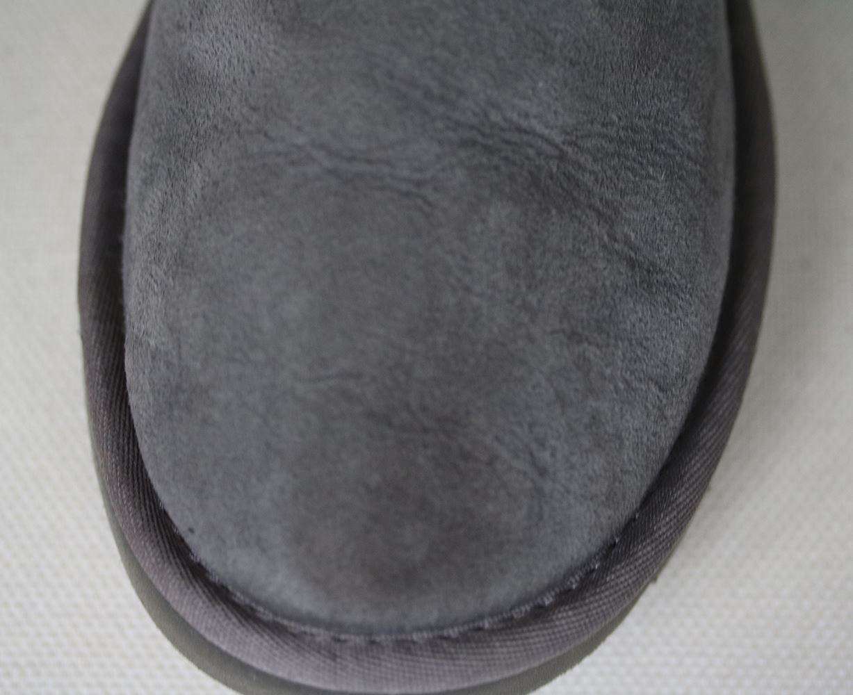 UGG MINI BAILEY BUTTON BOOTS EU 38 UK 5.5 US 7 - Image 5