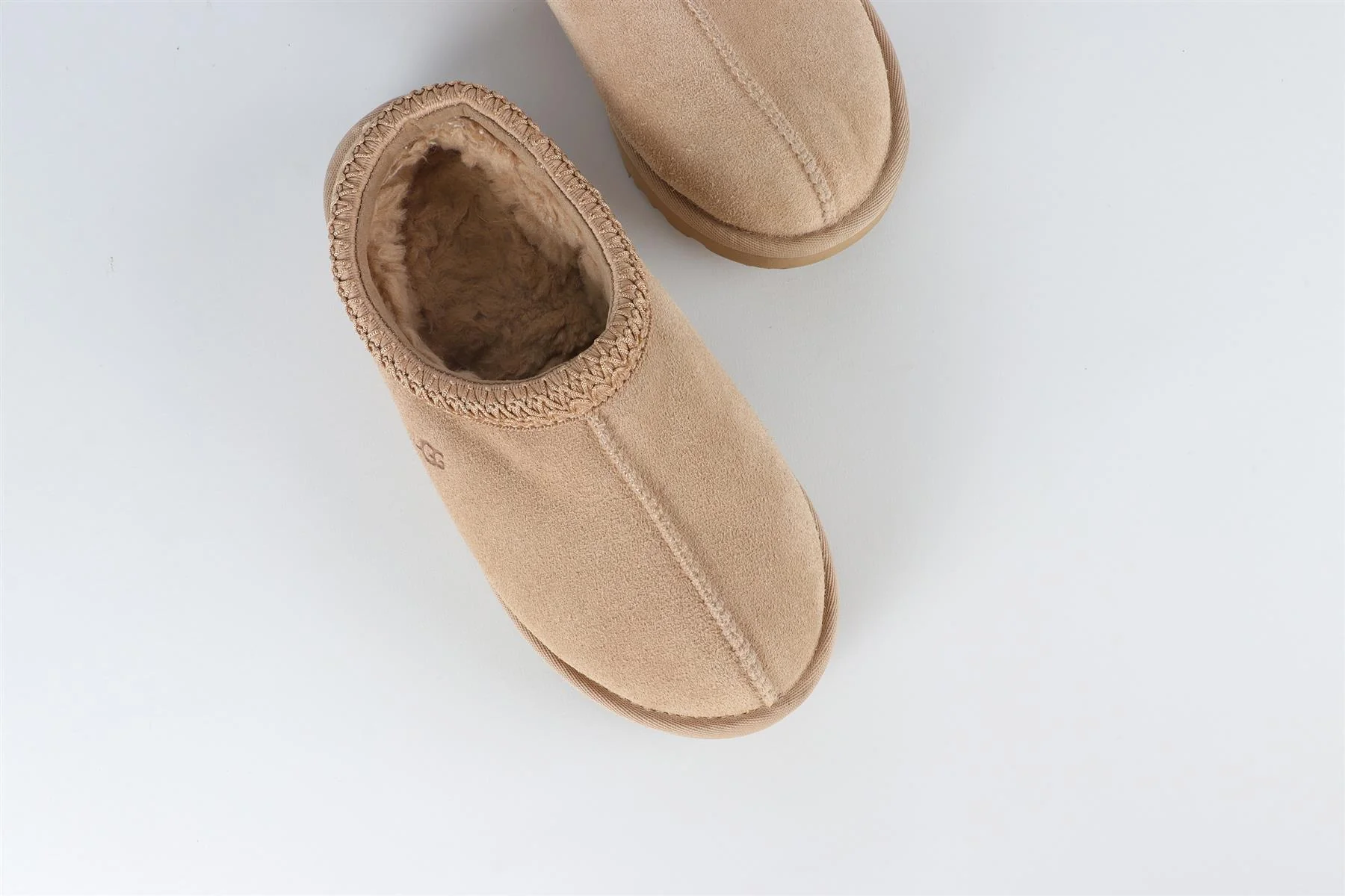 UGG NUDE KIDS GIRLS SLIPPERS EU 36 UK 3 US 5 - Image 4