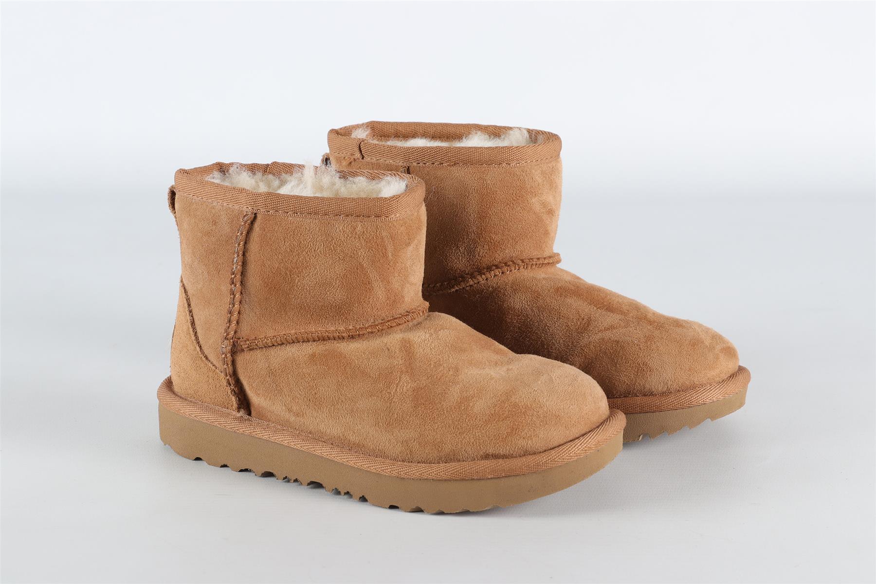 UGG TAN KIDS GIRLS BOOTS EU 28.5 UK 10 US 11 - Image 2