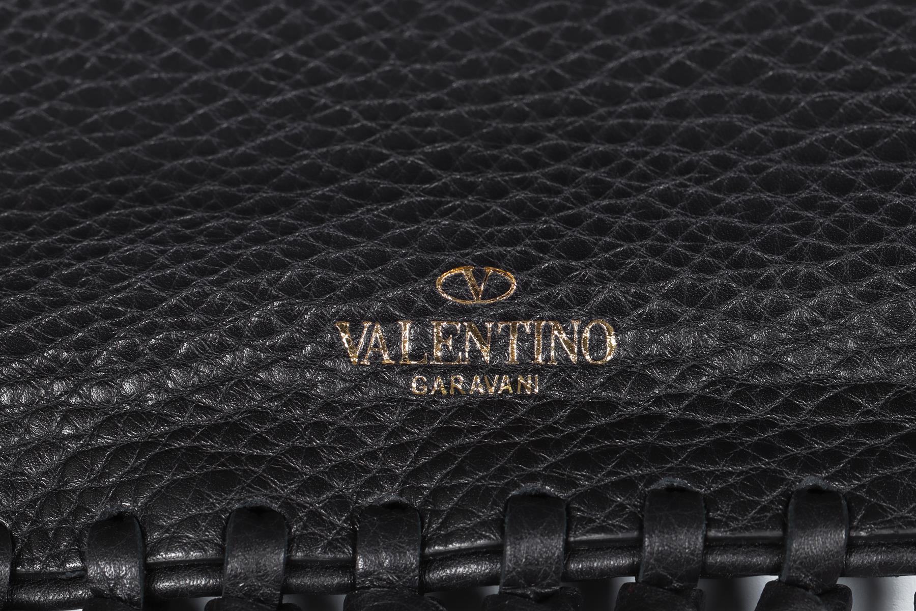 VALENTINO GARAVANI BLACK LEATHER CLUTCH - Image 9
