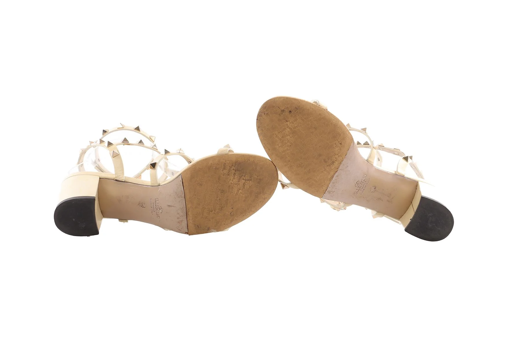 VALENTINO GARAVANI CREAM ROCKSTUD PATENT LEATHER SANDALS EU 38 - Image 6