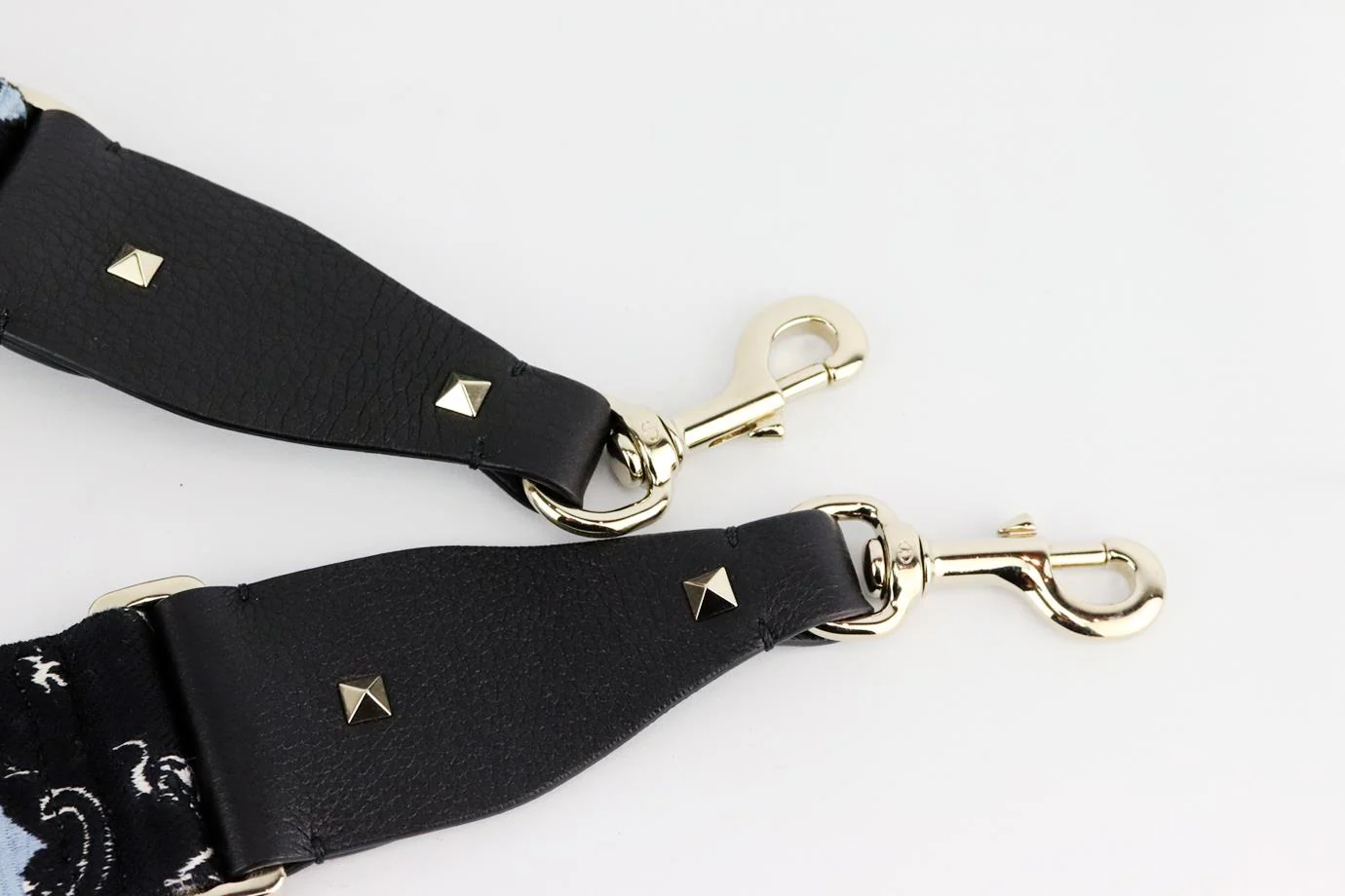 VALENTINO GARAVANI EMBROIDERED CANVAS AND LEATHER BAG STRAP - Image 5
