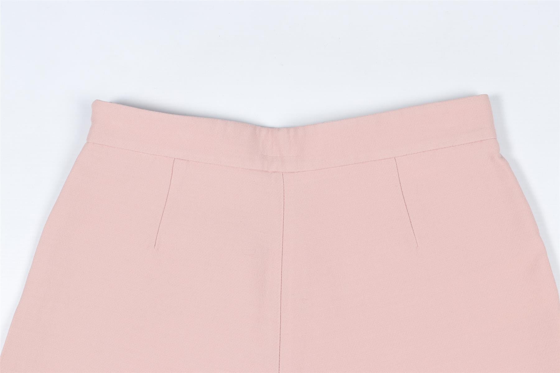 VALENTINO PINK WOOL SHORTS SMALL - Image 5