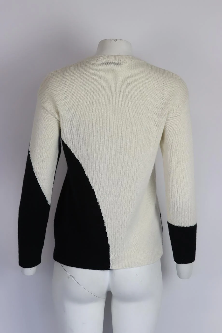 VALENTINO TWO TONE CASHMERE SWEATER SMALL - Image 4