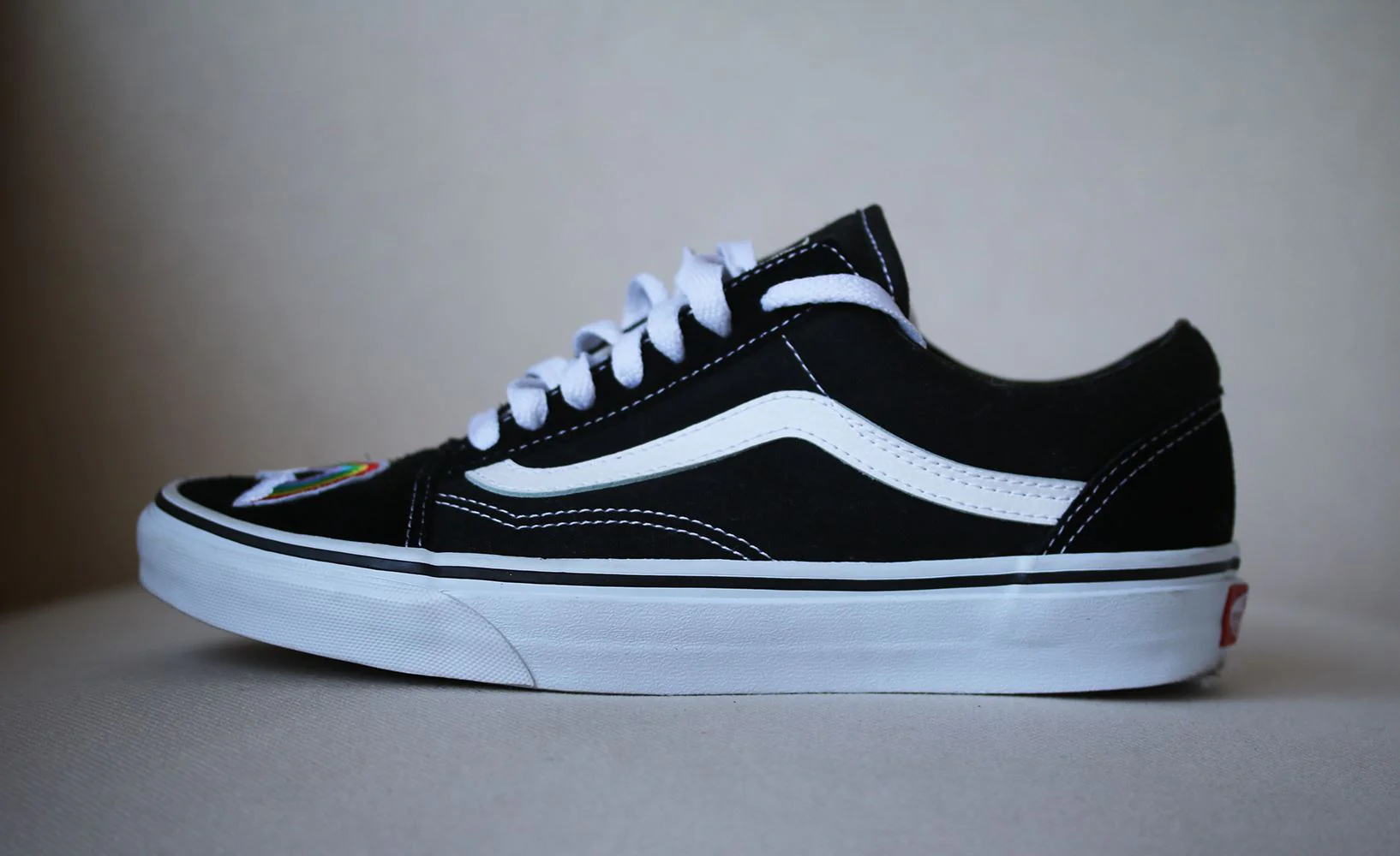 VANS OLD SKOOL EMBROIDERED CUSTOM SNEAKERS EU 38.5 UK 5.5 US 8 - Image 2