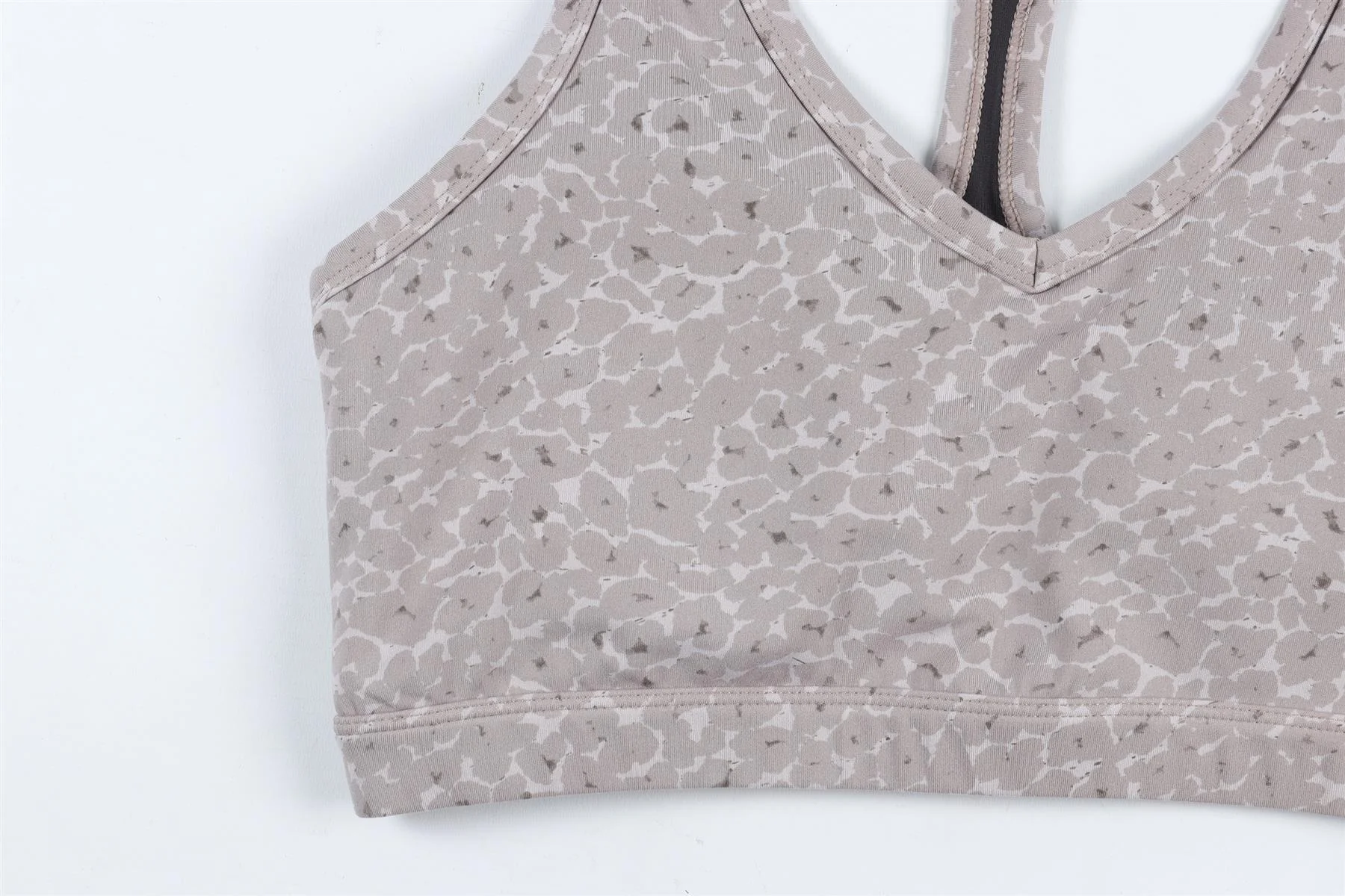 VARLEY GREY SPORTS BRA MEDIUM - Image 3