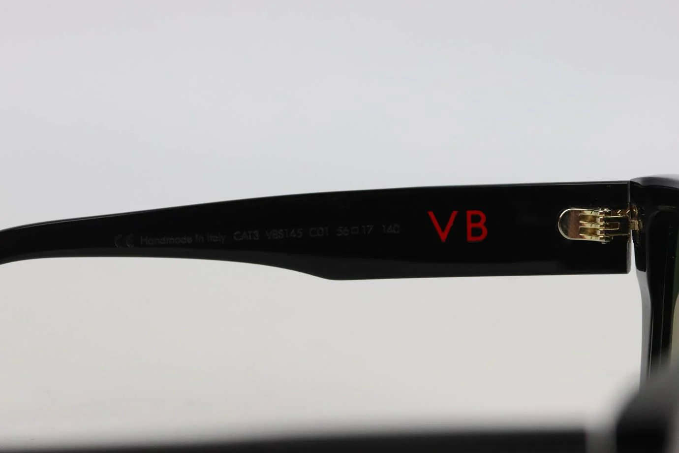 VICTORIA BECKHAM CAT EYE ACETATE SUNGLASSES - Image 5