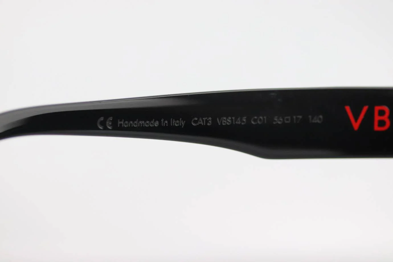 VICTORIA BECKHAM CAT EYE ACETATE SUNGLASSES - Image 6