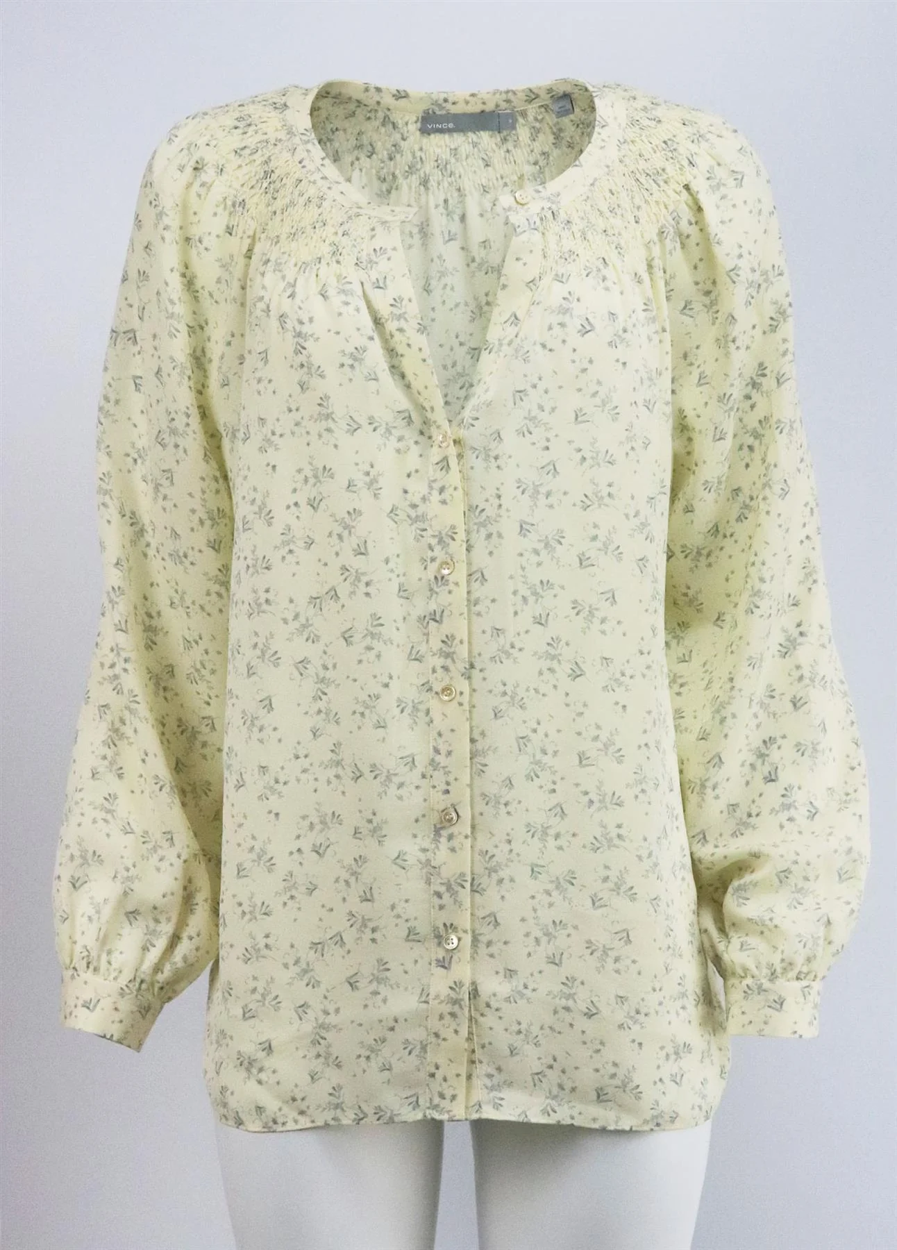 VINCE SMOCKED FLORAL PRINT SILK TOP MEDIUM - Image 2