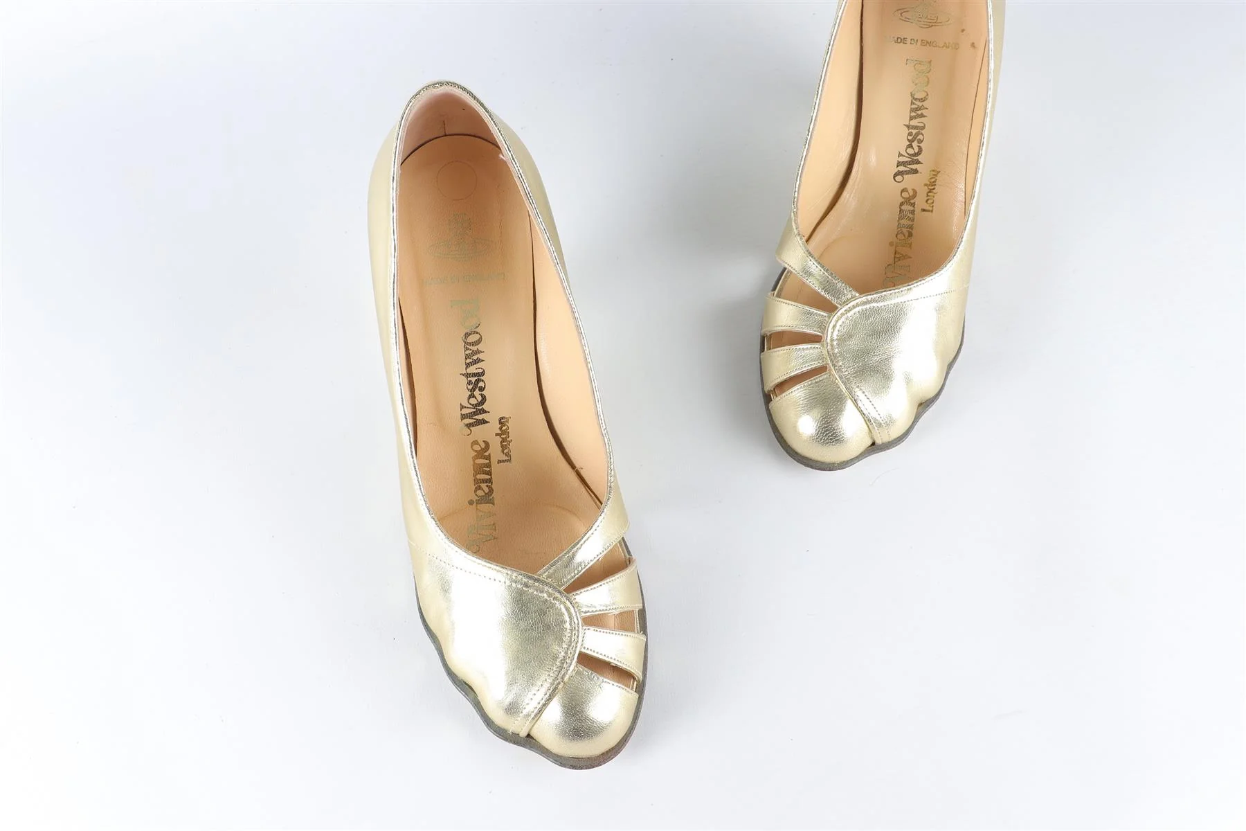 VIVIENNE WESTWOOD GOLD LEATHER PUMPS EU 38.5 UK 5.5 US 8.5 - Image 4