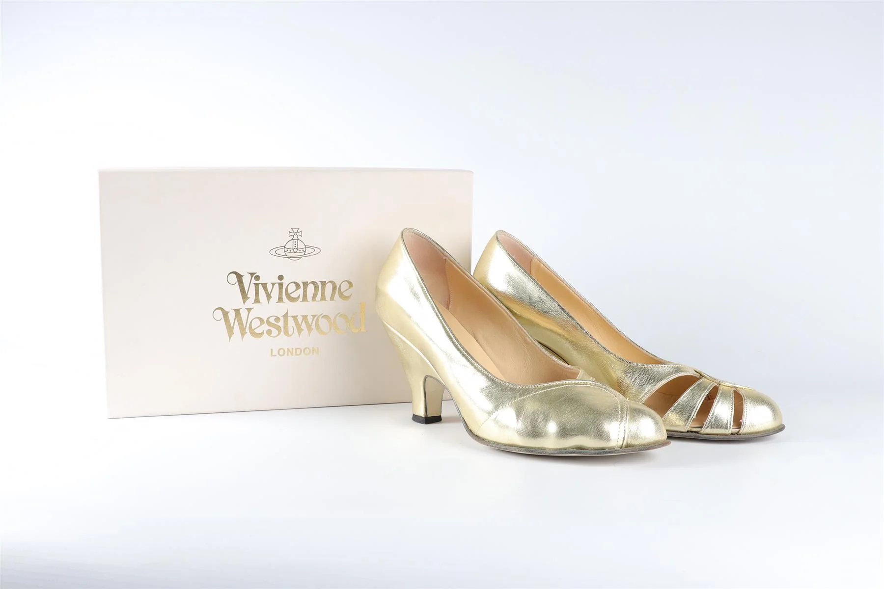 VIVIENNE WESTWOOD GOLD LEATHER PUMPS EU 38.5 UK 5.5 US 8.5 - Image 8