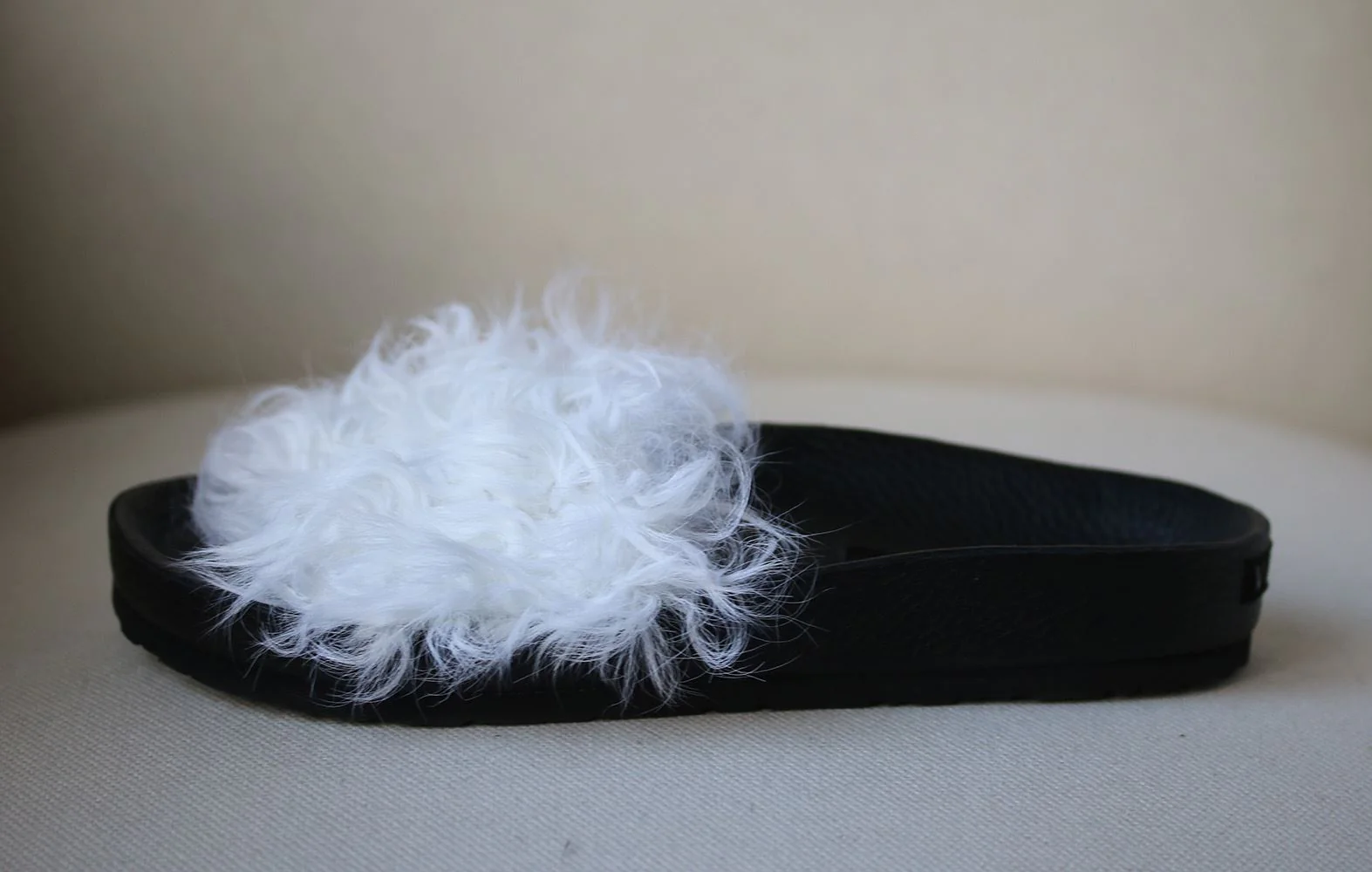 VIZALI SHEARLING FUR SLIDES EU 38 UK 5 US 8 - Image 2