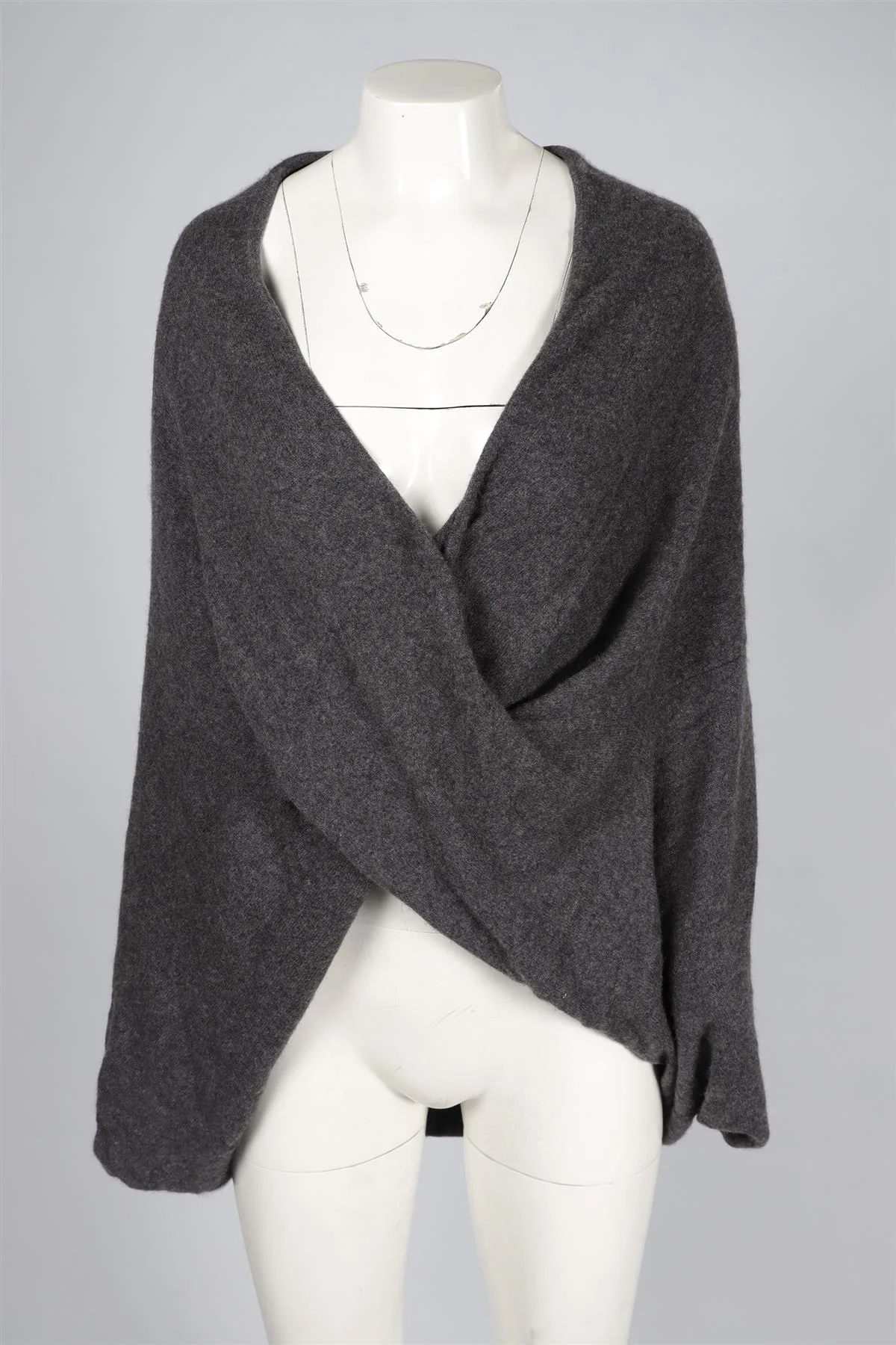 WHITE + WARREN GREY CASHMERE SWEATER XSMALL/SMALL - Image 2