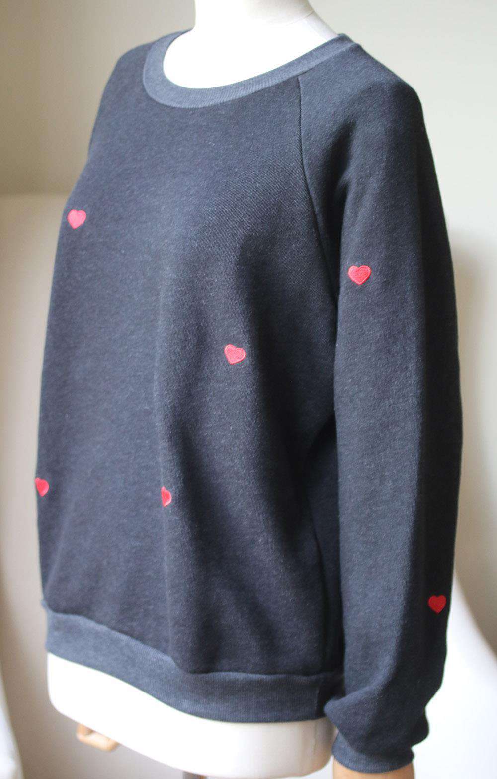 WILDFOX SCATTERED HEARTS COTTONS SWEATSHIRT LARGE - Image 3