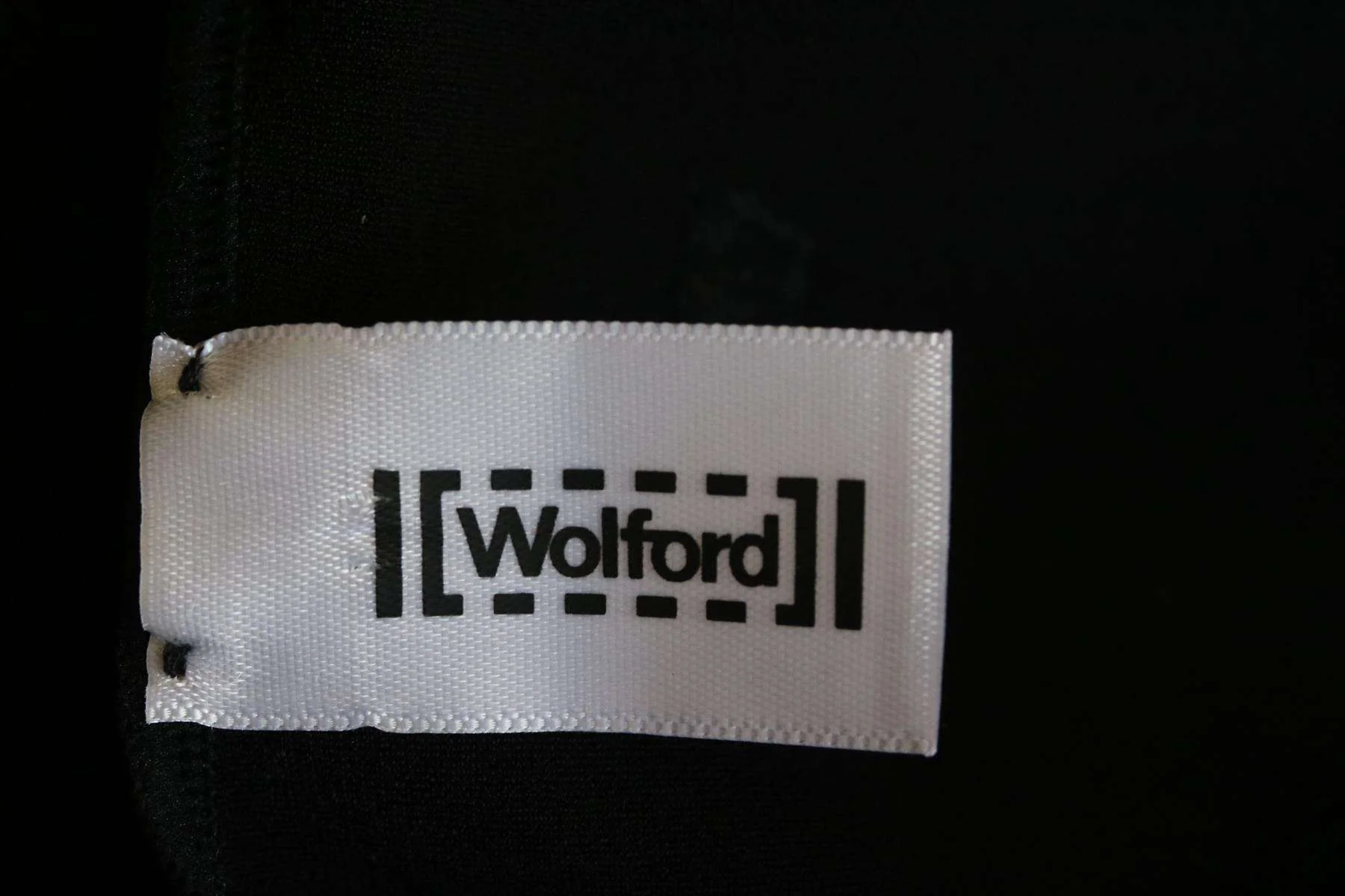 WOLFORD INDIVIDUAL NATURE FORMING STRETCH JERSEY DRESS SMALL - Image 4