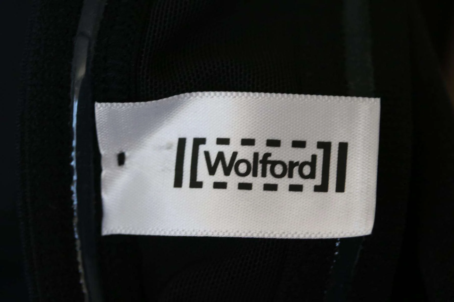 WOLFORD OPAQUE NATURAL LIGHT FORMING DRESS SMALL - Image 4