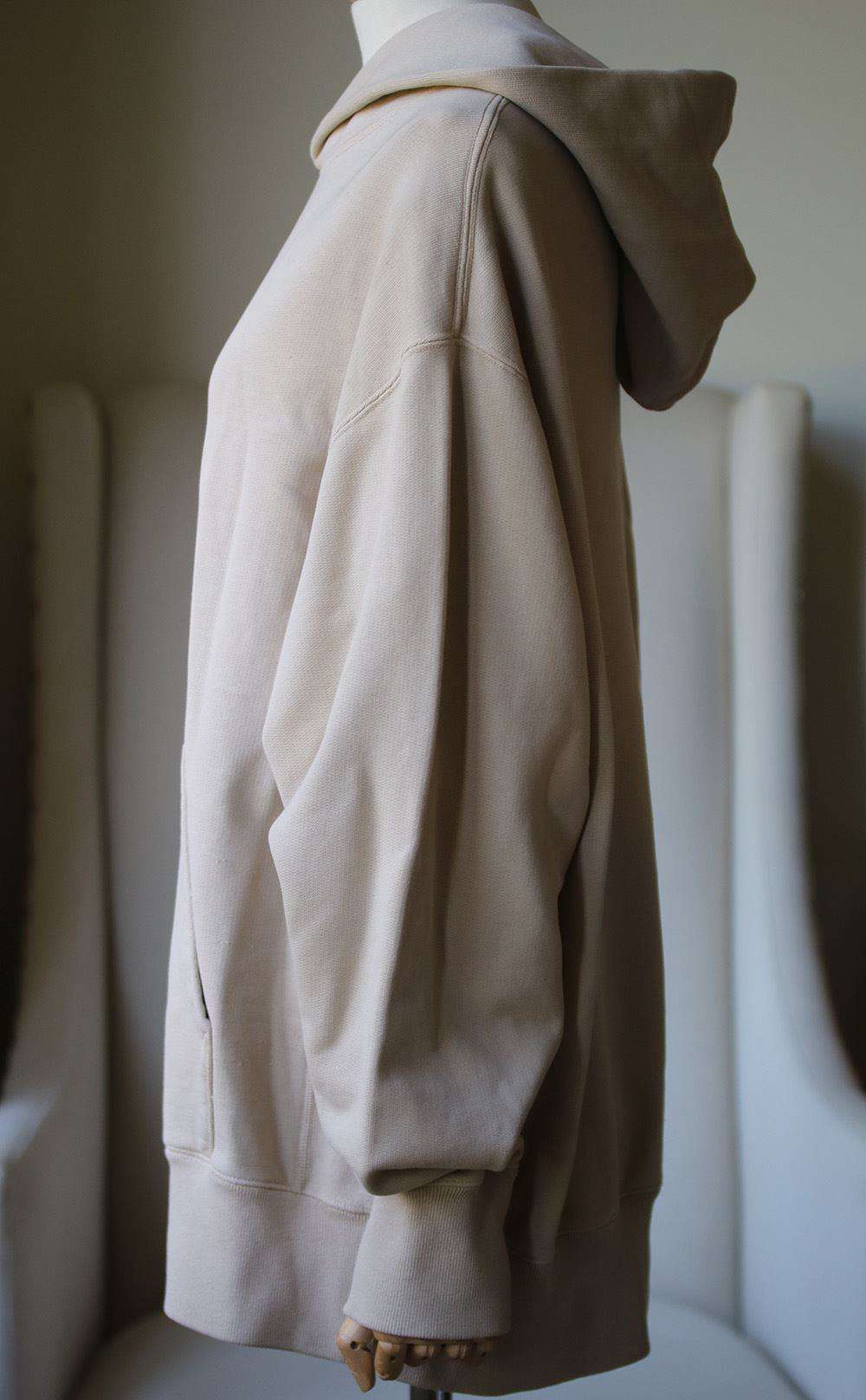 YEEZY SEASON 4 BOXY FIT HOODIE SMALL - Image 4