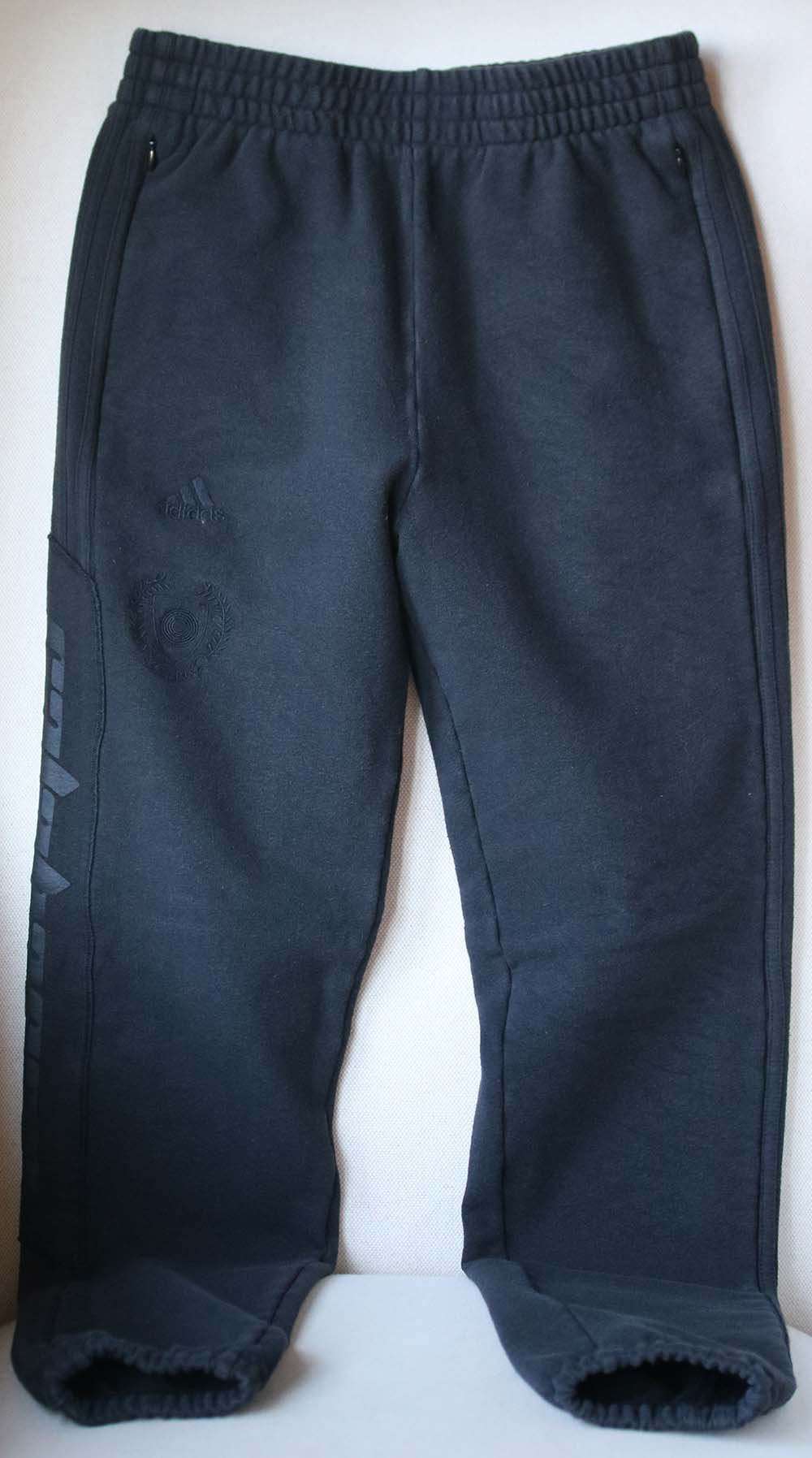 YEEZY SEASON 5 CALABASAS SWEATPANTS XSMALL - Image 3