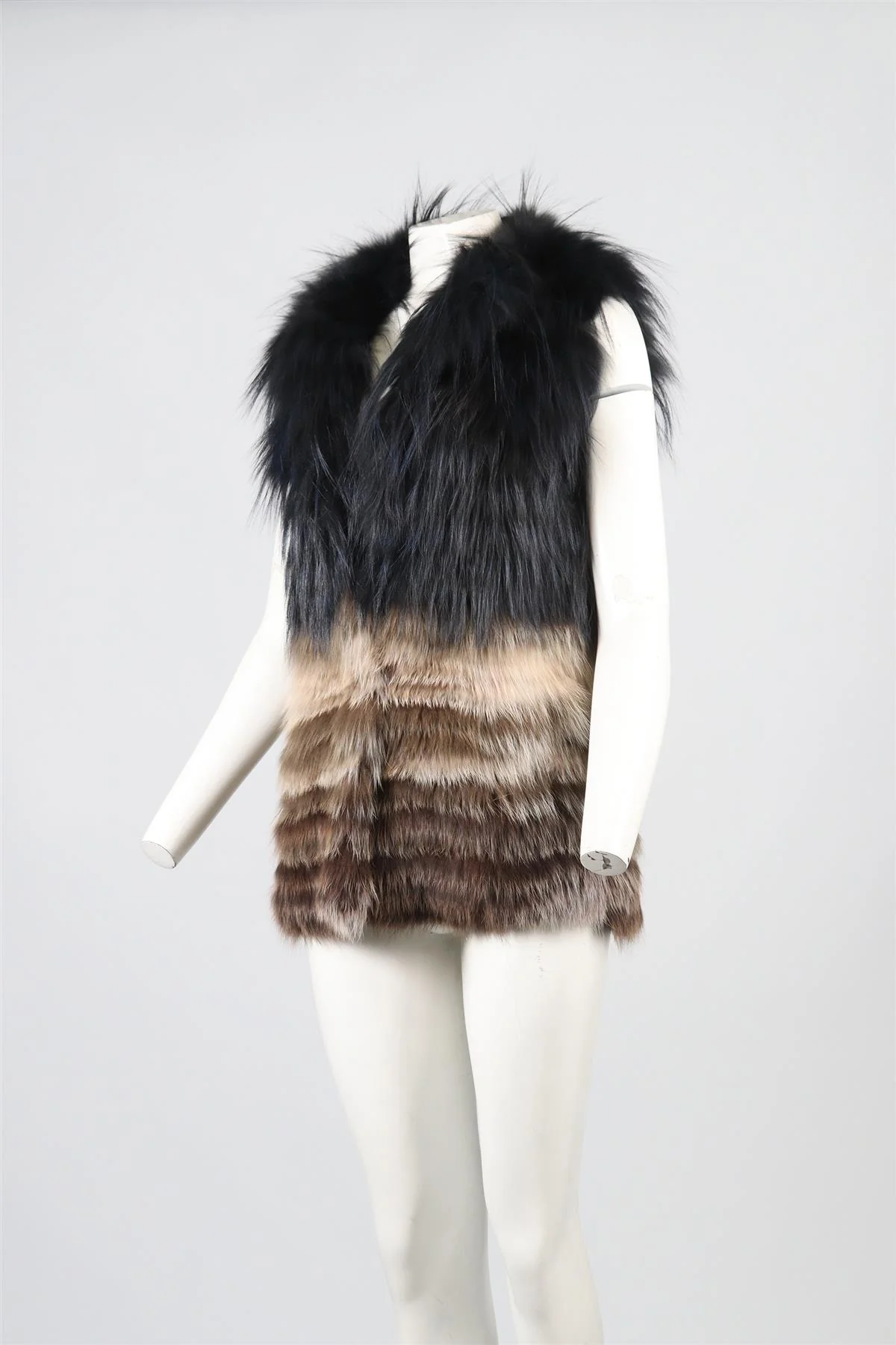 YIGAL AZROUEL FOX FUR GILET SMALL - Image 3