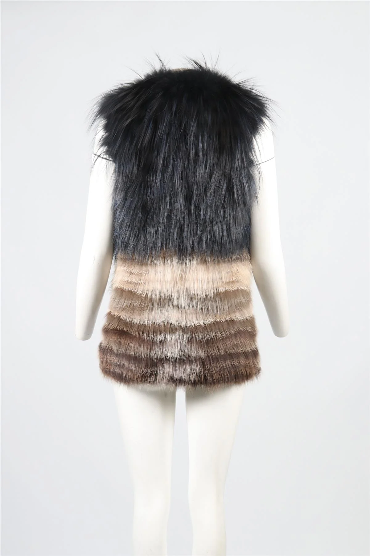YIGAL AZROUEL FOX FUR GILET SMALL - Image 4