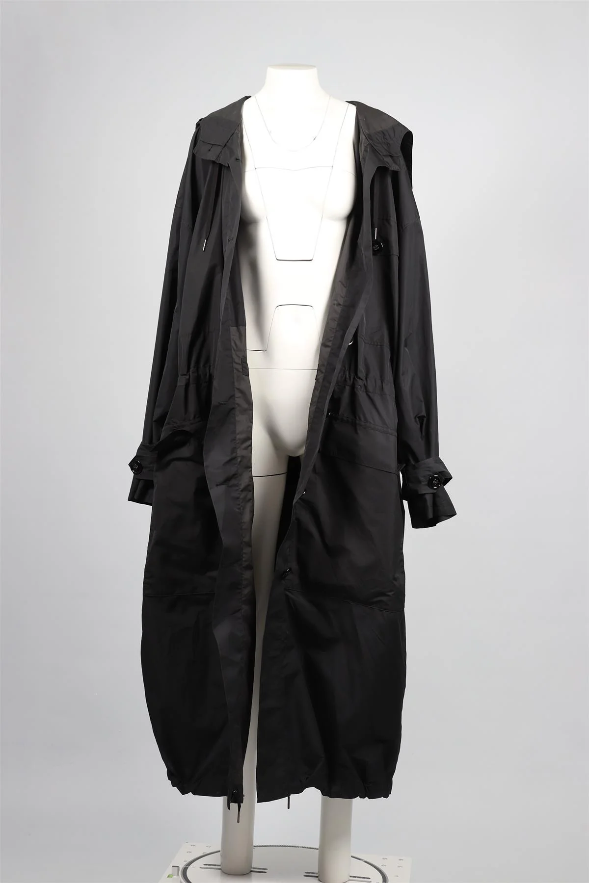 YVES SAINT LAURENT BLACK VINTAGE NYLON COAT FR 38 UK 10 - Image 4