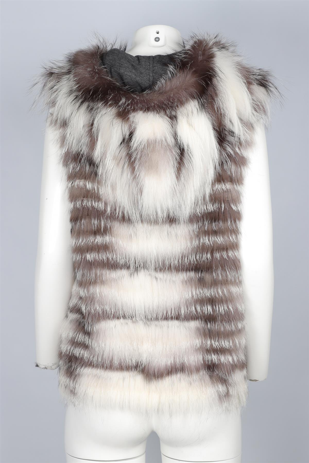 YVES SALOMON GREY FOX FUR GILET FR 34 UK 6 - Image 4